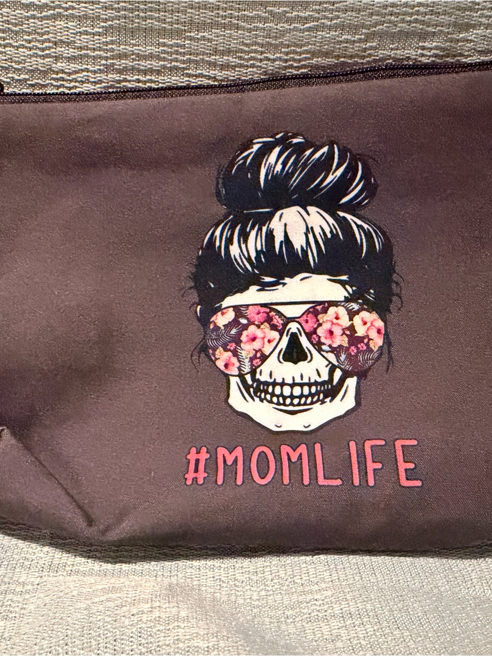 💀 #MomLife Zipper Pouch — $5